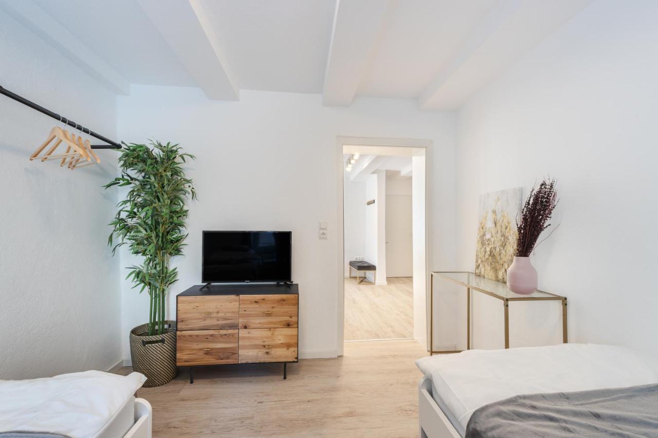 Terrace Apartment With 5 Rooms, Whirlpool And Bbq Augsburg Luaran gambar